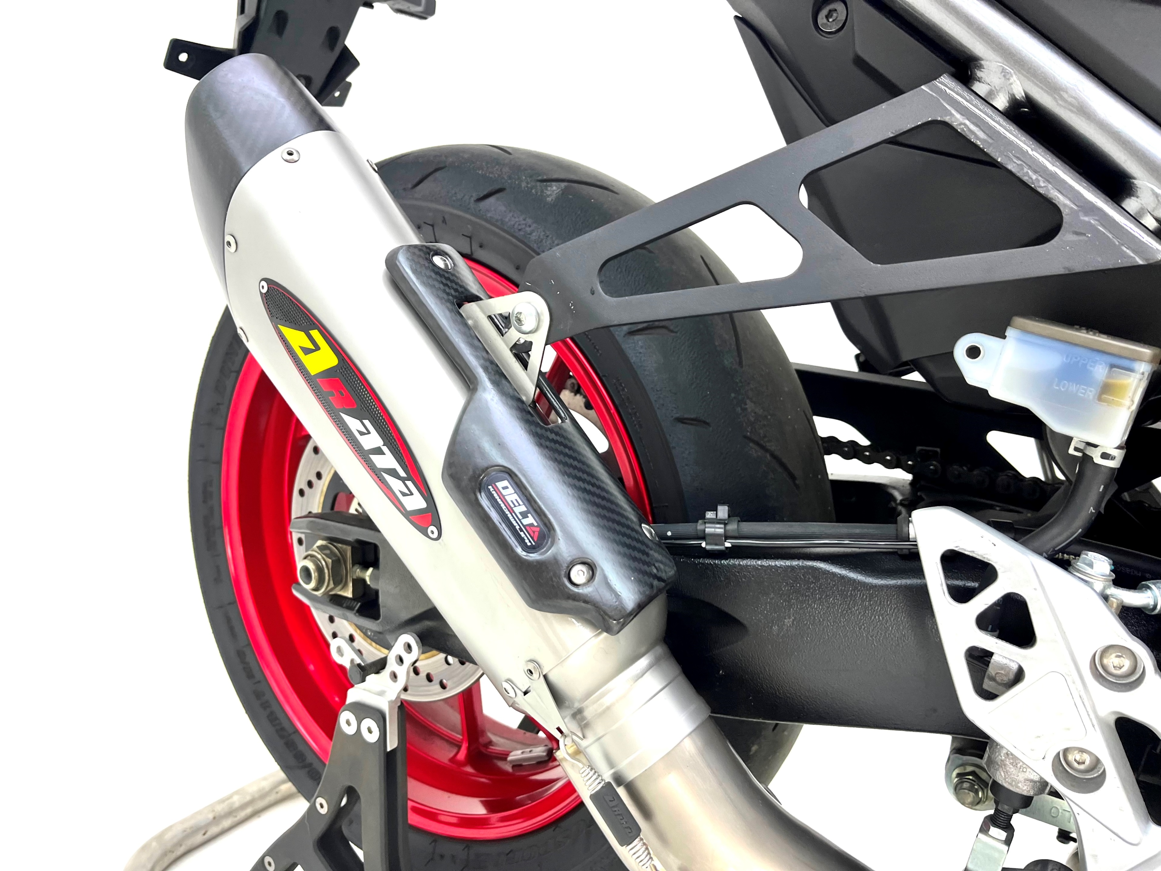 arata-gsx8r-1