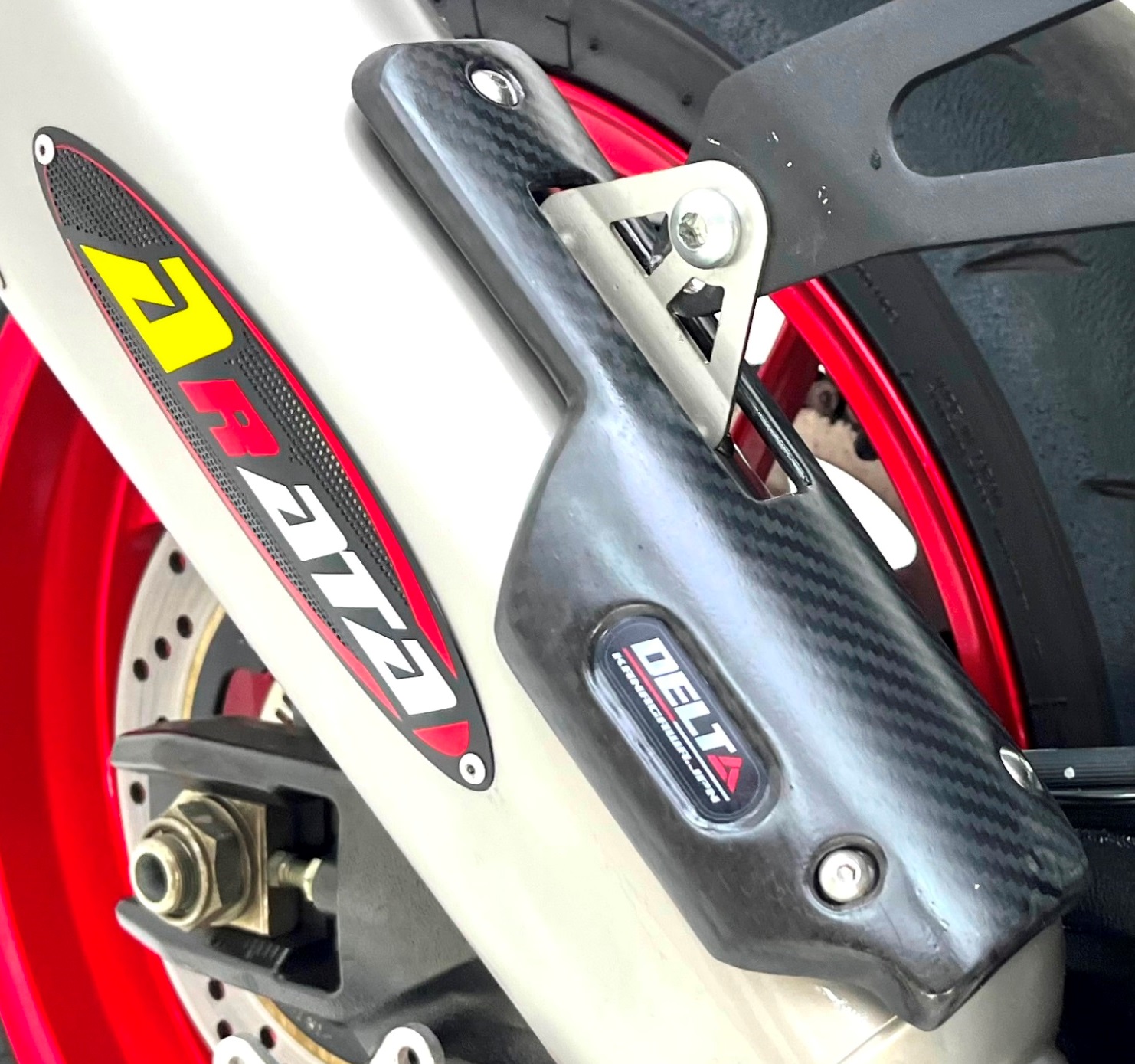 carbon plate